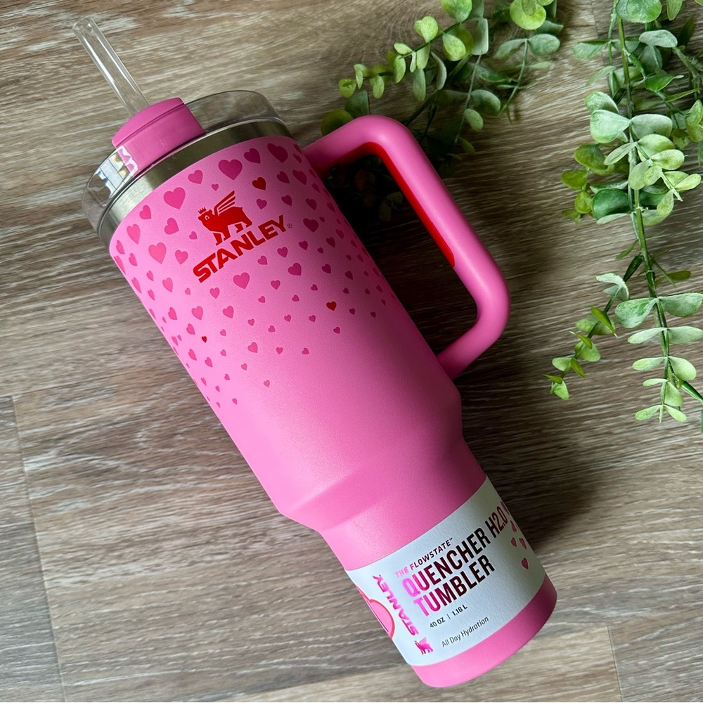 Stanley x Target Valentines 40 oz Tumbler 2025 Sweethearts - Picture 8 of 9